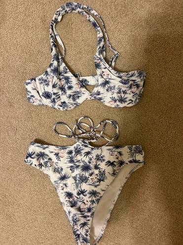 Abercrombie & Fitch Swimsuit Set