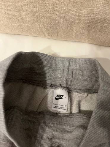 Nike Sweatpants