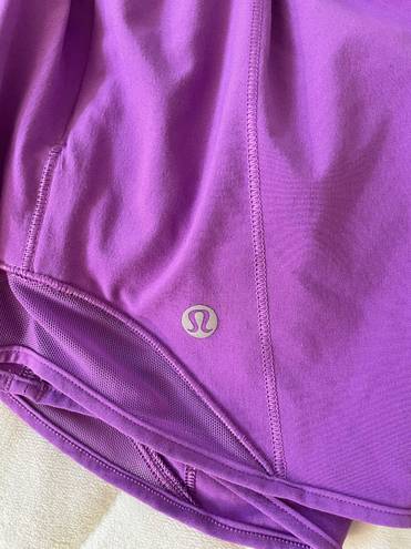 Lululemon Hotty Hot Short 2.5” Size 4