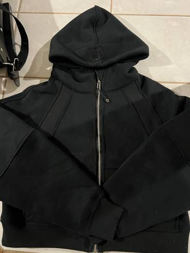 Lululemon Cropped Scuba Hoodie