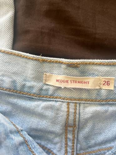 Levi’s Wedgie Straight Jeans