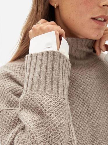 Everlane NWOT  The Cashmere Stroopwafel Turtleneck