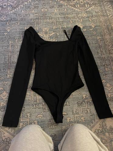 Aritzia Babaton Contour Black bodysuit