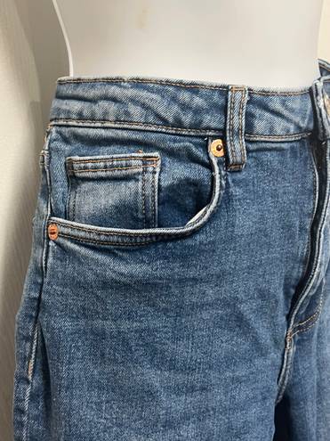 ZARA Light Wash High Rise Straight Leg Raw Hem Jeans