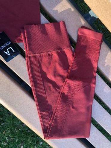 Seamless Yoga Pants Set Red Size L