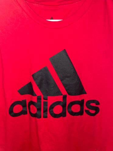 Adidas Tshirt