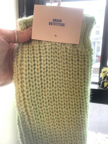 Urban Outfitters NWT Green  Leg Warmers