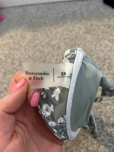 Abercrombie & Fitch Abercrombie Bikini Top