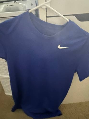 Nike shirt