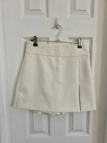 ZARA High Waisted White Skort