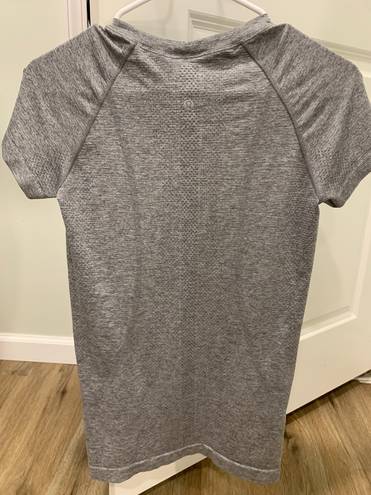 Lululemon Swiftly Tech Short Sleeve