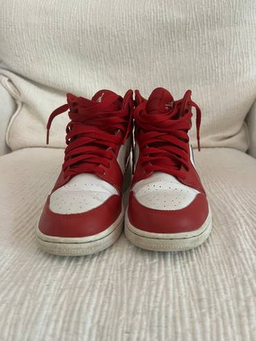 Nike Jordan 1 Retro OG In Varsity Red