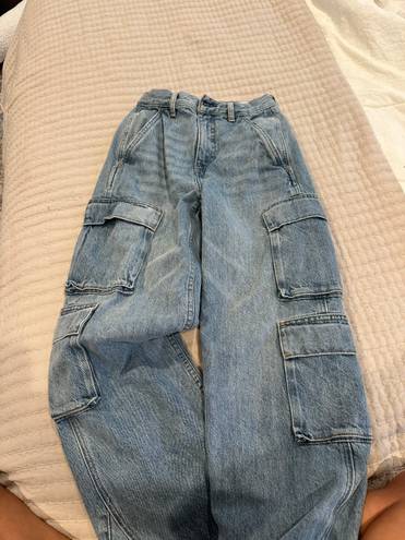 Aritzia Denim Cargo: 90s Millie High Rise