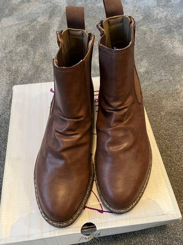 blowfish Women’s size 8 NWT Brown  Boots