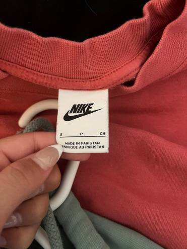 Nike Pink  Crew Neck