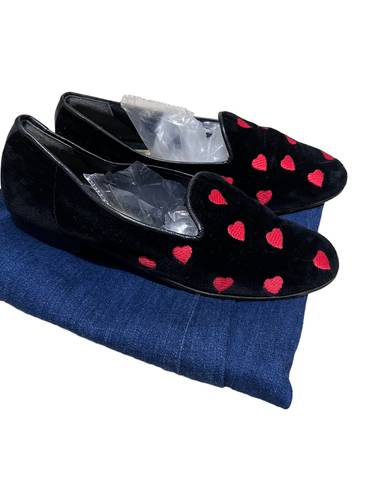 Velvet Heart Motif Italian Made Flats