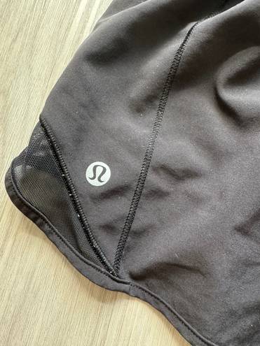 Lululemon Hotty Hot Shorts 4”