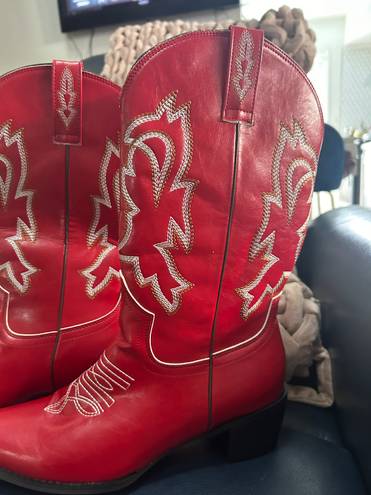 Red cowboy Boots Size 9