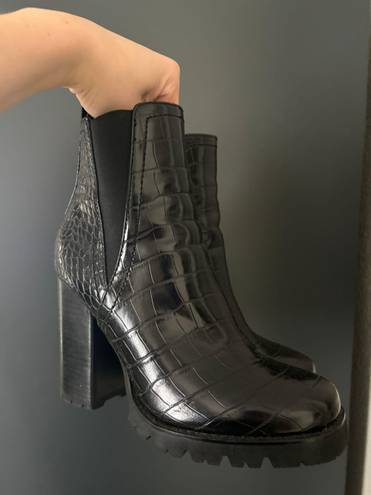 Steve Madden Boots