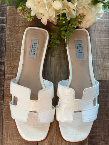 Steve Madden Sandal