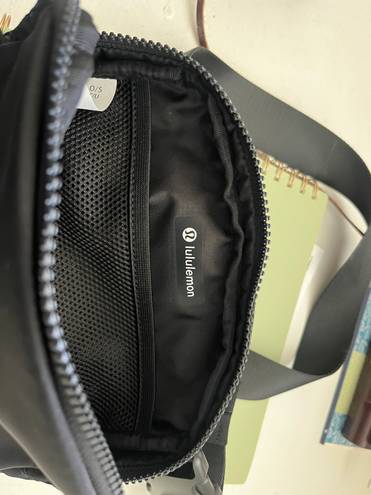 Lululemon belt bag