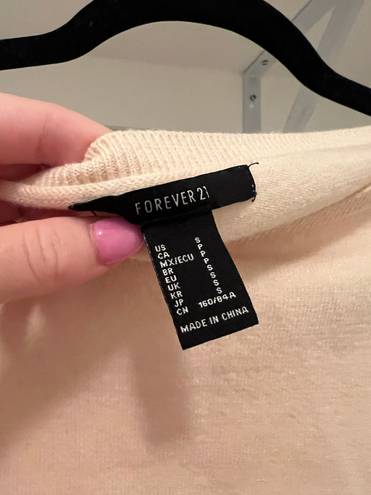 Forever 21 Cream Cropped Sweater