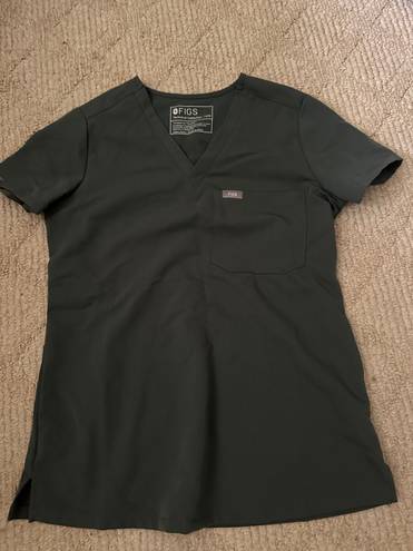 FIGS Scrubs Set