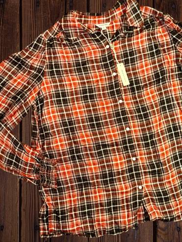 Max Studio Women’s Size Large Red Tartan Plaid Button Down Shirt • Shirred Cuffs