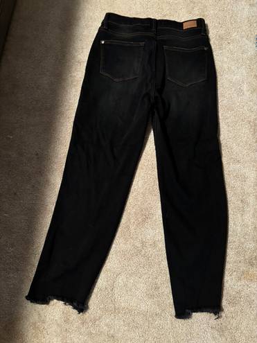 Judy Blue Black Cropped Jeans