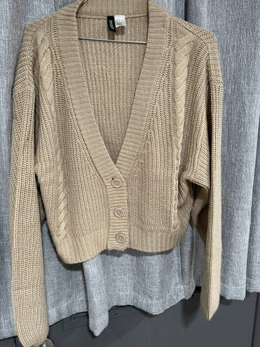 Divided Cropped Cardigan