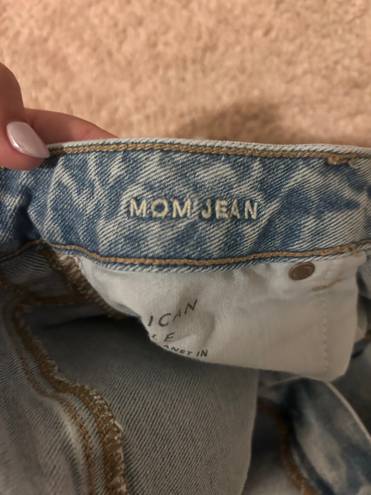 American Eagle Outfitters Moms Jeans