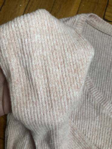 Tresics Soft Pink Sweater