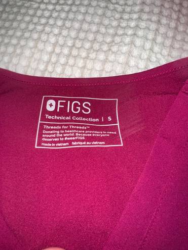 FIGS Scrubs Set