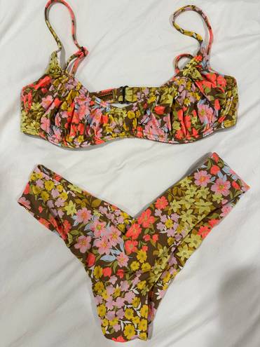 Billabong Bikini Set