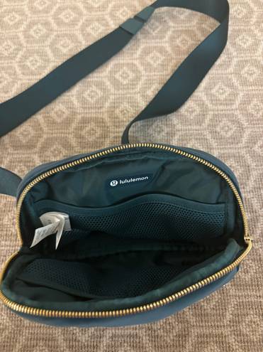 Lululemon green limited edition belt bag