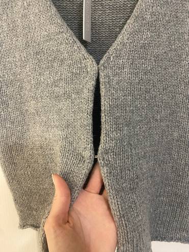 Rumor Boutique LF RUMORED TRENDING GREY KNIT VEST 