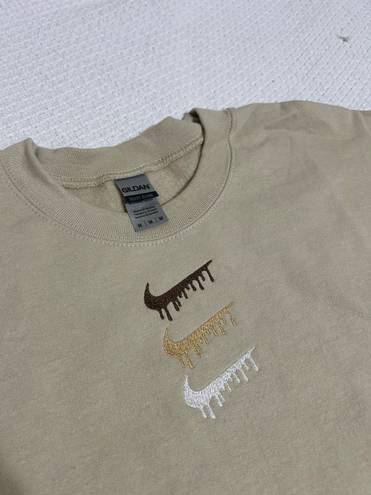 Gildan Nike Sweatshirt