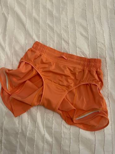 Lululemon Hotty Hot Short 2.5”