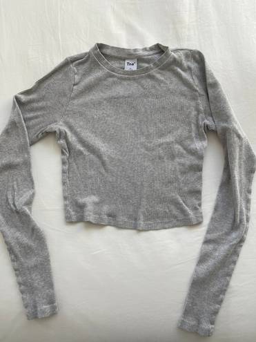 Aritzia Gray TNA Long Sleeve Thermal