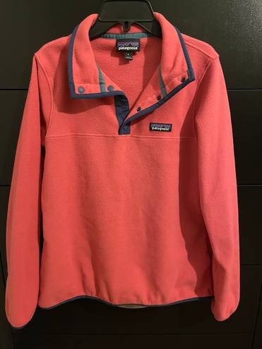 Patagonia Women’s Pink Micro D Snap-T Fleece Pullover