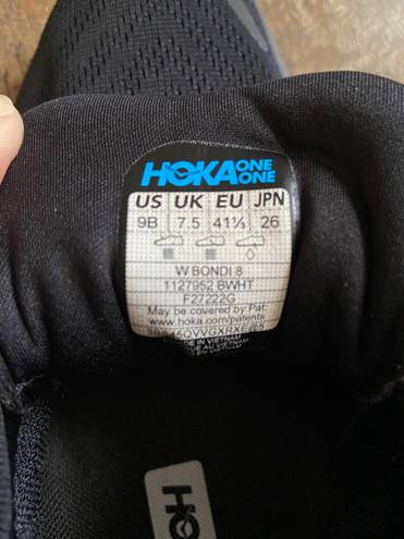 Hoka One One Bondi 6 All Black Sneakers