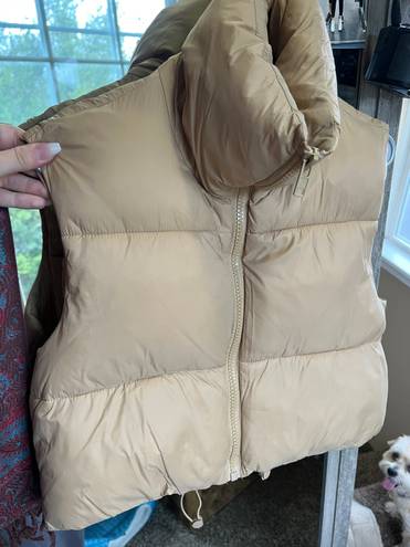 Amazon Crop Puffer Vest