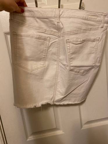 Jessica Simpson White Jean Skirt