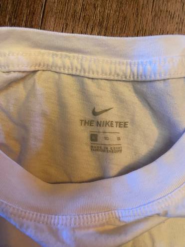 Nike Cropped Tee