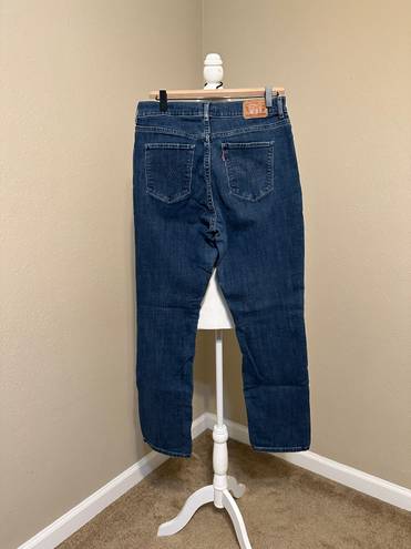 Levi Strauss & CO. Levi Classic Straight Jeans Size: 12