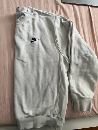 Nike White Crew Neck