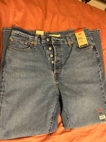 Levi’s Wedgie Straight Jeans