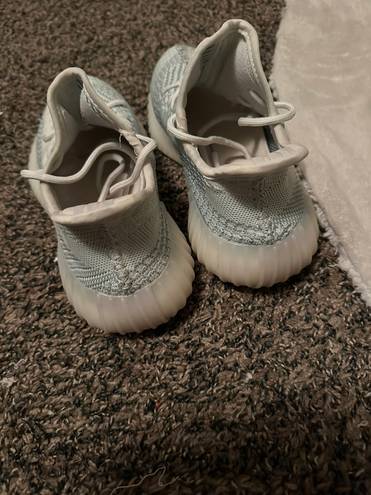 Adidas Yeezy 350 Cloud