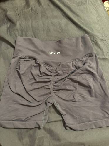 DFYNE Dynamic shorts