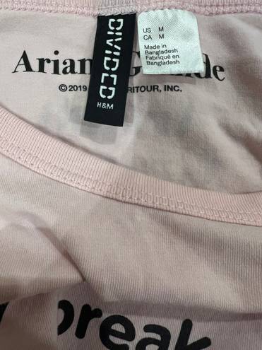 Divided Ariana Grande “Break Up With Ur Gf” Tee